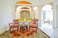 Hotel Raj Palace Udaipur的休息区