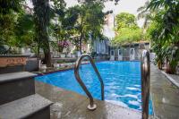 Hotel Raj Palace Udaipur内部或周边的泳池