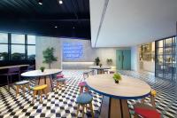 lyf Funan Singapore的休息区