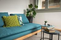 Lignum Suites Chania的休息区