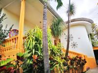Hotel Casa 69外面的花园
