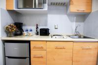 Suites Coben Apartamentos Amueblados的厨房或小厨房