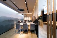 Daiwa Roynet Hotel KANAZAWA-MIYABI餐厅或其他用餐的地方