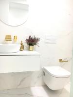 Loft de lujo en pleno corazón de Ourense的一间浴室