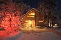 冬天的Ounasloma Holiday Cottages