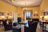 Hotel Baglio Oneto dei Principi di San Lorenzo - Luxury Wine Resort的休息区