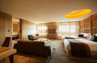 THE HIRAMATSU HOTELS & RESORTS KASHIKOJIMA客房内的一张或多张床位