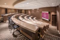 Crowne Plaza Indianapolis-Airport by IHG商务区和/或会议室