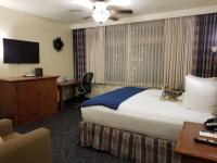 The Rockwell Inn客房内的一张或多张床位