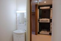 大田市ゲストハウス 雪見院 Guesthouse Yukimi-inn的一间浴室