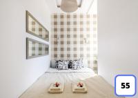 Sienna 41 Boutique Warsaw Apartments客房内的一张或多张床位