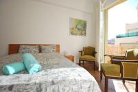 Les Gérardines by EnjoyNice, 3-room with Airco and balcony客房内的一张或多张床位