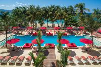 S Hotel Montego Bay - Luxury Boutique All-Inclusive Hotel内部或周边的泳池
