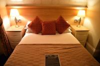 Lauriston &amp; Lawton Court Hotel客房内的一张或多张床位