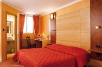 Hôtel A la Vignette - COLMAR-NORD客房内的一张或多张床位