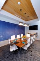 Hotel Indigo Orange Beach - Gulf Shores by IHG的电视和&#47;或娱乐中心