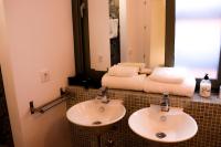 Urban House Siurot 33的一间浴室