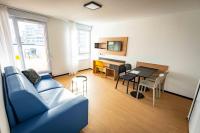 Apparthotel Le Hüb Grenoble的休息区