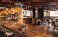 The Plaza Hotel Pioneer Park餐厅或其他用餐的地方