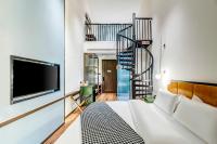 Happy Dragon City Culture Hotel-Tianjin Draum Tower &amp; Dayuecheng shopping mall客房内的一张或多张床位