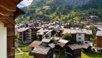 山景或在酒店看到的山景