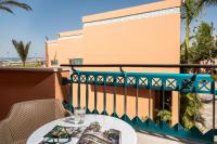 U Splash Resort Eilat的阳台或露台