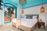 U Splash Resort Eilat客房内的一张或多张床位