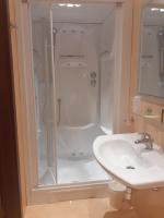 Boutique Hotel Puccini的一间浴室