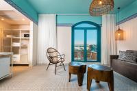 U Splash Resort Eilat的厨房或小厨房