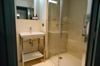 Live Hotels Bordeaux Lac的一间浴室