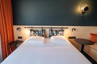 Live Hotels Bordeaux Lac客房内的一张或多张床位