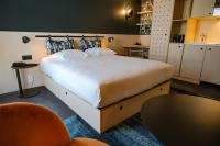 Live Hotels Bordeaux Lac客房内的一张或多张床位