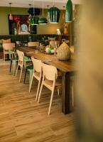 Live Hotels Bordeaux Lac餐厅或其他用餐的地方
