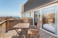 B&B HOTEL Tarragona Centro Urbis的阳台或露台