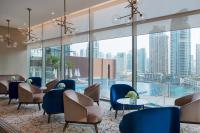 Jumeirah Living Marina Gate Dubai内部或周边的泳池