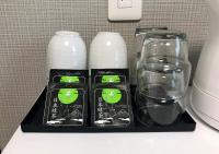 Hotel Trend Suzuka的咖啡和沏茶工具
