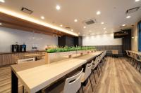 Washington R&B Hotel Nagoya Ekimae餐厅或其他用餐的地方
