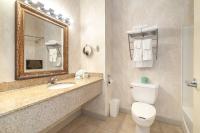 Bellissimo Hotel, Trademark by Wyndham Near Foxwoods Casino的一间浴室