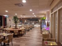 Hotel De Elderschans餐厅或其他用餐的地方