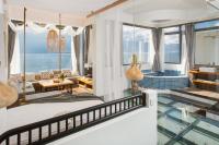 Aishe Honeymoon Erhai Lake Sea View Guesthouse的休息区