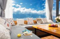 Aishe Honeymoon Erhai Lake Sea View Guesthouse的休息区