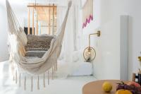 Aishe Honeymoon Erhai Lake Sea View Guesthouse客房内的一张或多张床位