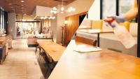 Tokyu Stay Fukuoka Tenjin餐厅或其他用餐的地方