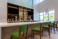 Wyndham Garden Miami International Airport的酒水