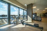 InterContinental - Washington D.C. - The Wharf by IHG的健身中心和&#47;或健身设施