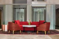 Ramada Encore by Wyndham Muscat Al-Ghubra的休息区