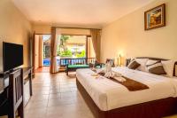 New Sunari Lovina Beach Resort客房内的一张或多张床位