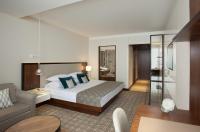 Royal Beach Eilat by Isrotel Exclusive客房内的一张或多张床位