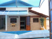 Pousada Casa do Rio Hostel - 8 min do Centro Hístorico - Passeio de Barco com saída da Pousada -Pago a parte- Perto das Praias e Beira Rio内部或周边的泳池