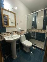 Hotel Etno Selo Timcevski的一间浴室